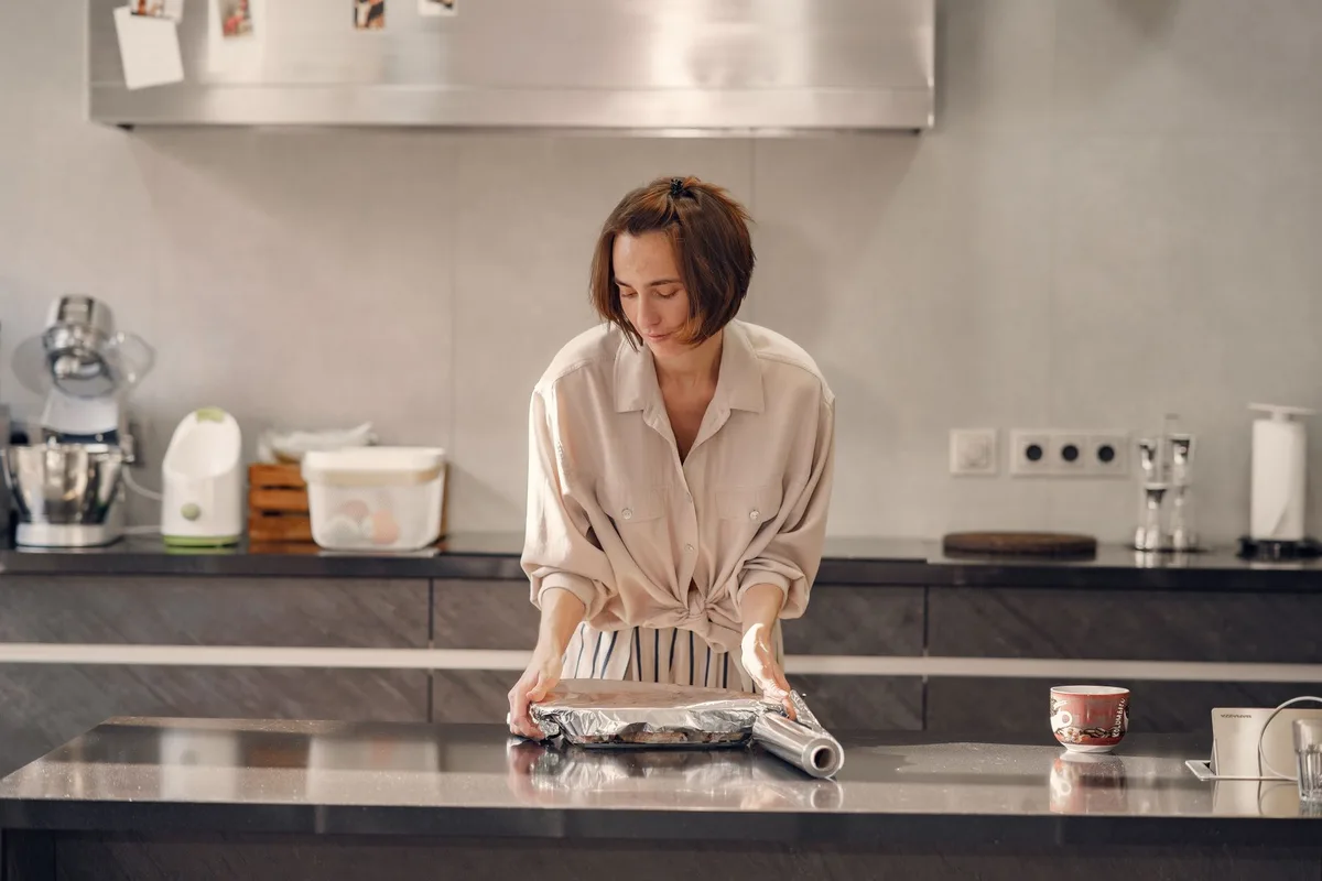 commercial kitchen aluminum pans