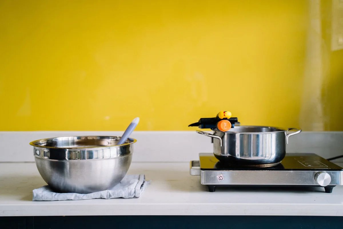 how to clean circulon cookware