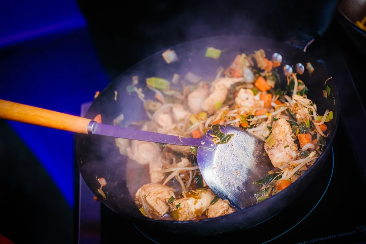 stir fry pan wok comparison