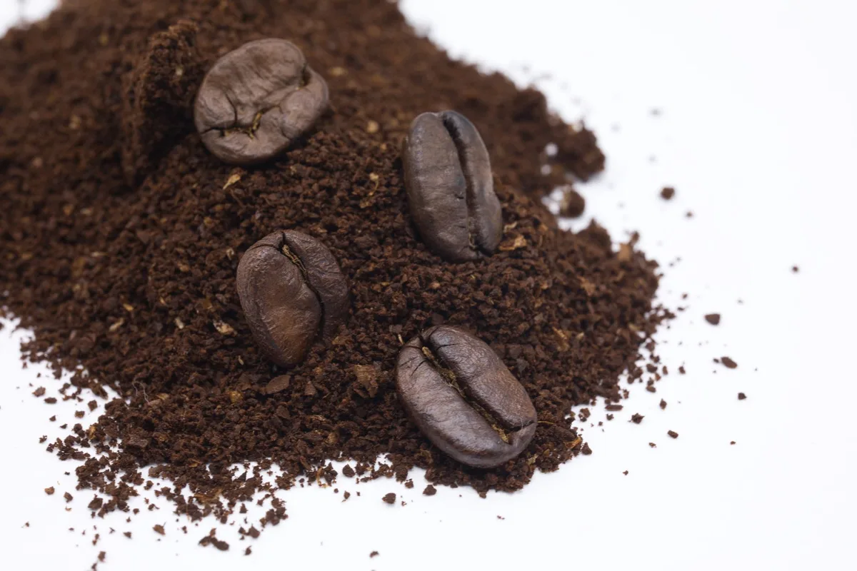 coarse ground coffee beans