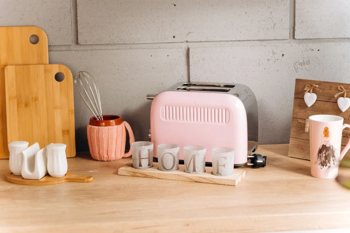 how to know when a toaster needs replacing
